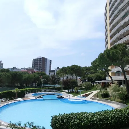 Wonderful With Swimming Pool, Terrace And Sea View